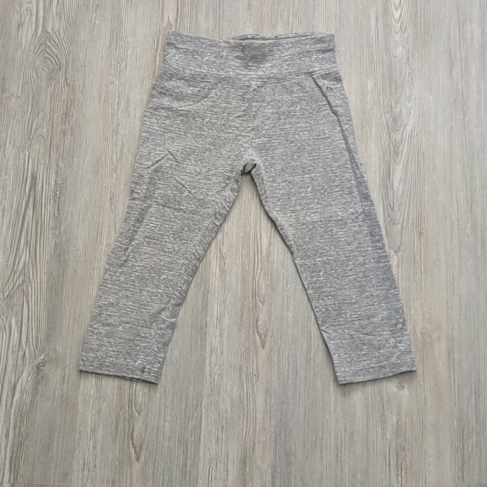 Girls capri leggings